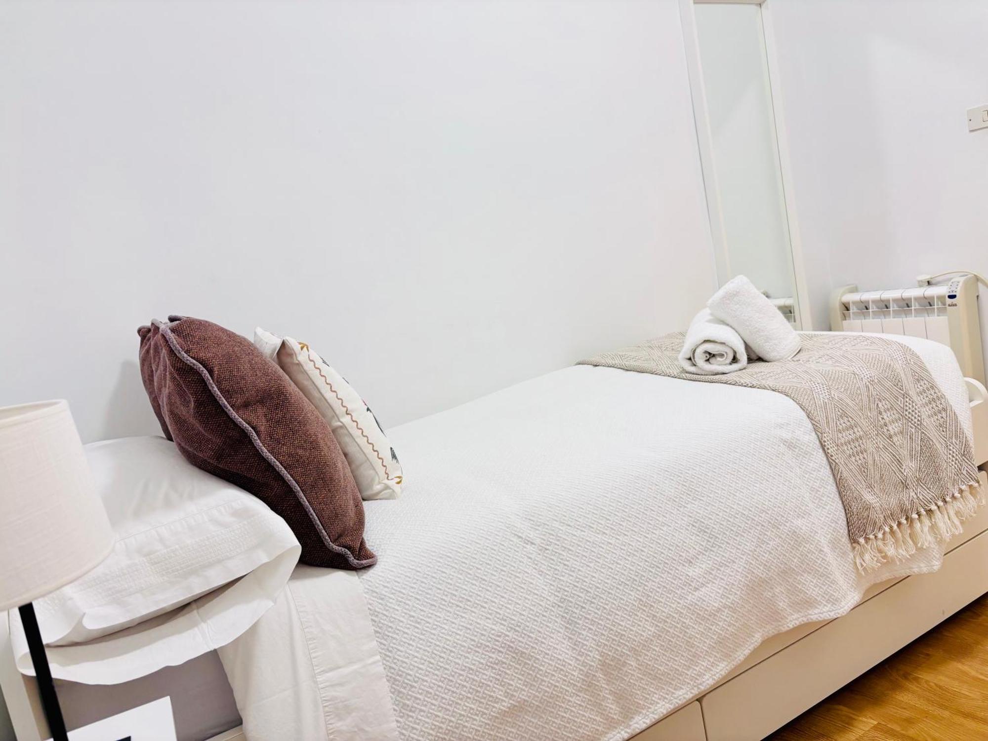 Apartamento Coqueto En Gros San Sebastian Bagian luar foto